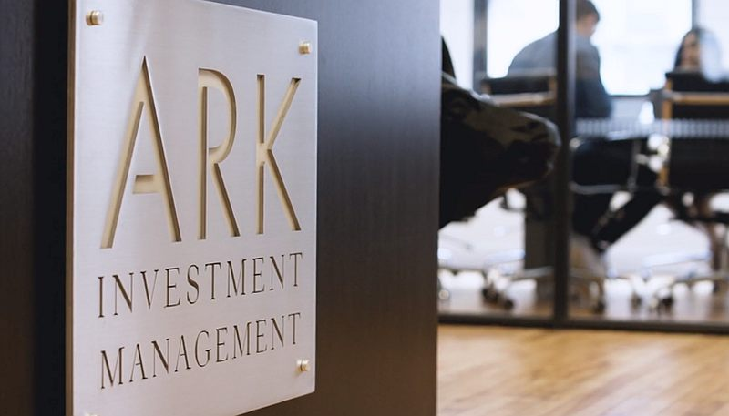 Ark Invest Кэти Вуд подала заявку на создание биткоин-ETF в США