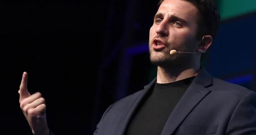 Энтони Помплиано: «Дональду Трампу необходимо конкурировать с Китаем за биткойн»